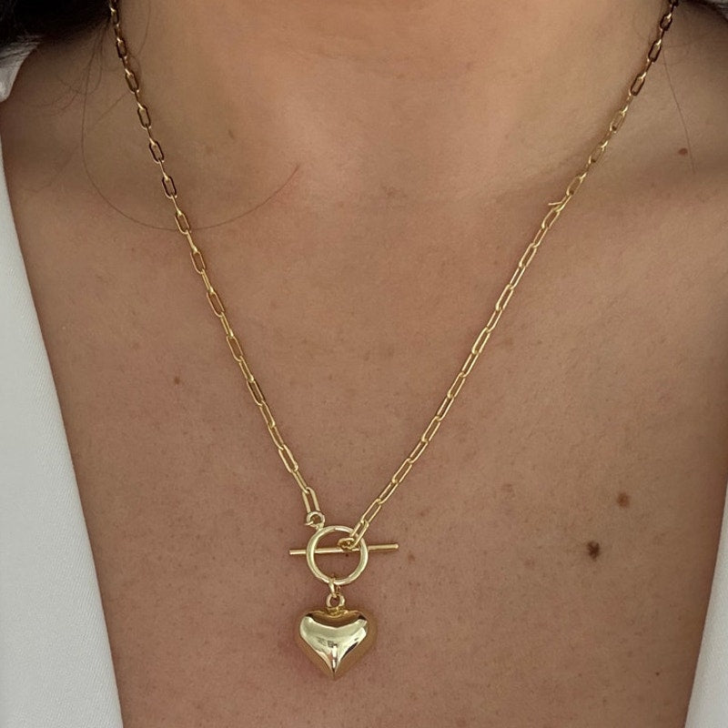 Touch of Love Necklace Gold tone