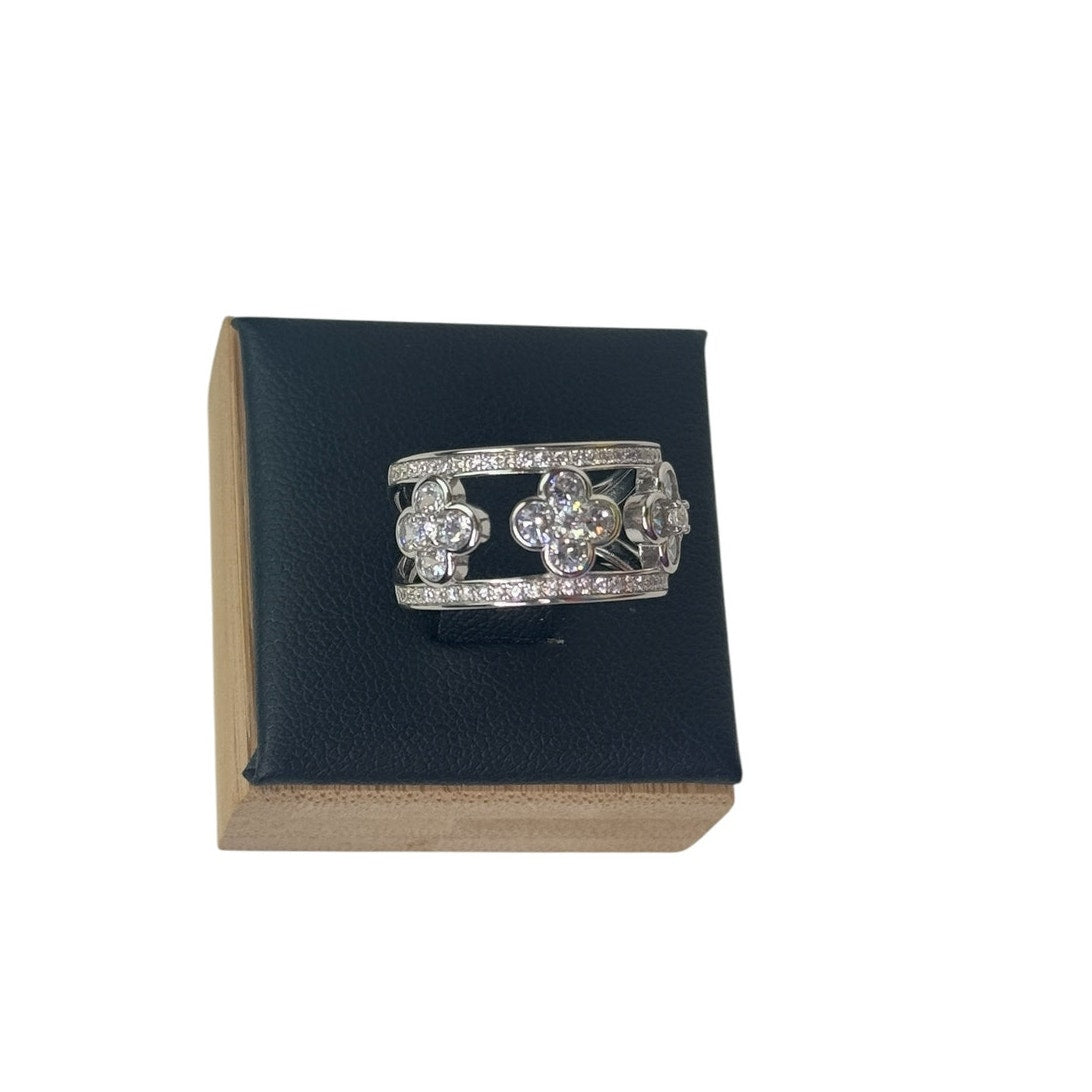 Bella Clover Ring 925 Sterling Silver