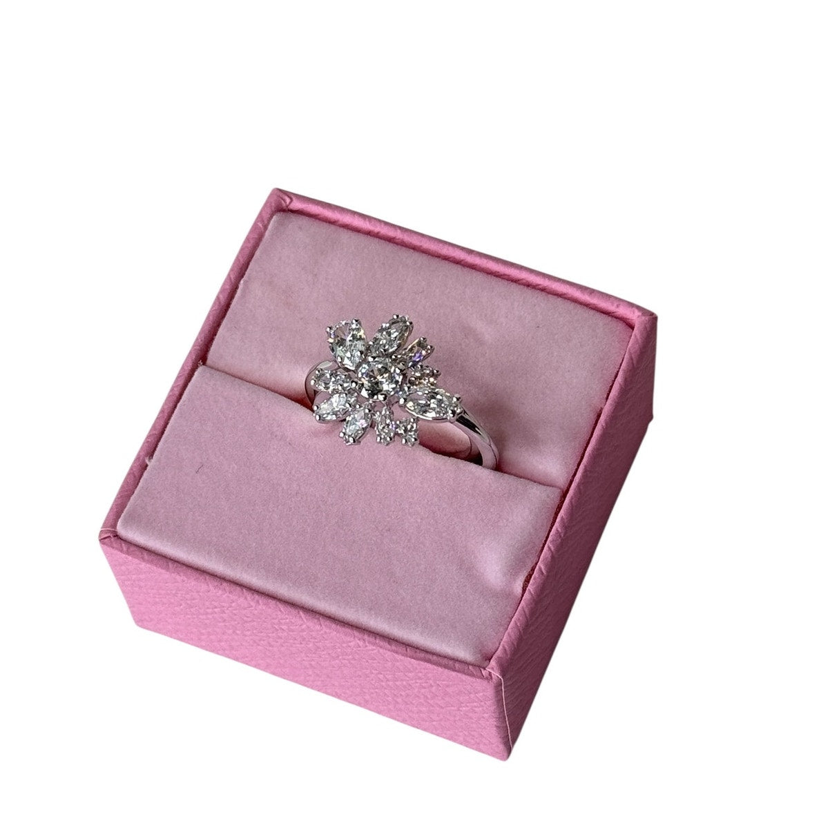 Swarovski Gema Flower Ring Rhodium Plated with Clear Stones Cocktail 58 - USA 8