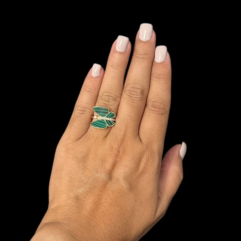 Beautiful Green Butterfly Ring Delicate Accent Jewelry