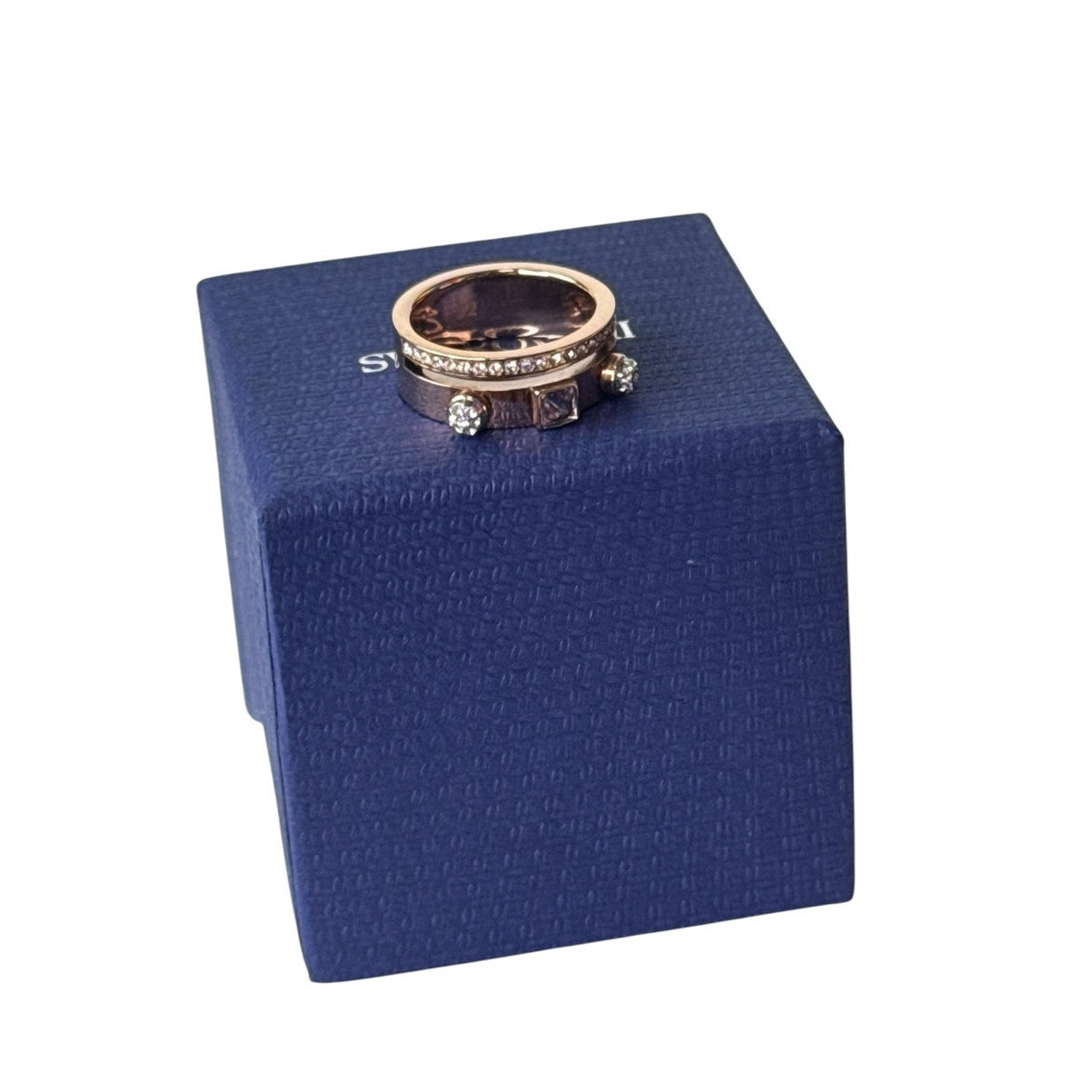 Swarovski Thrilling ring White, Rose gold-tone plated size 6