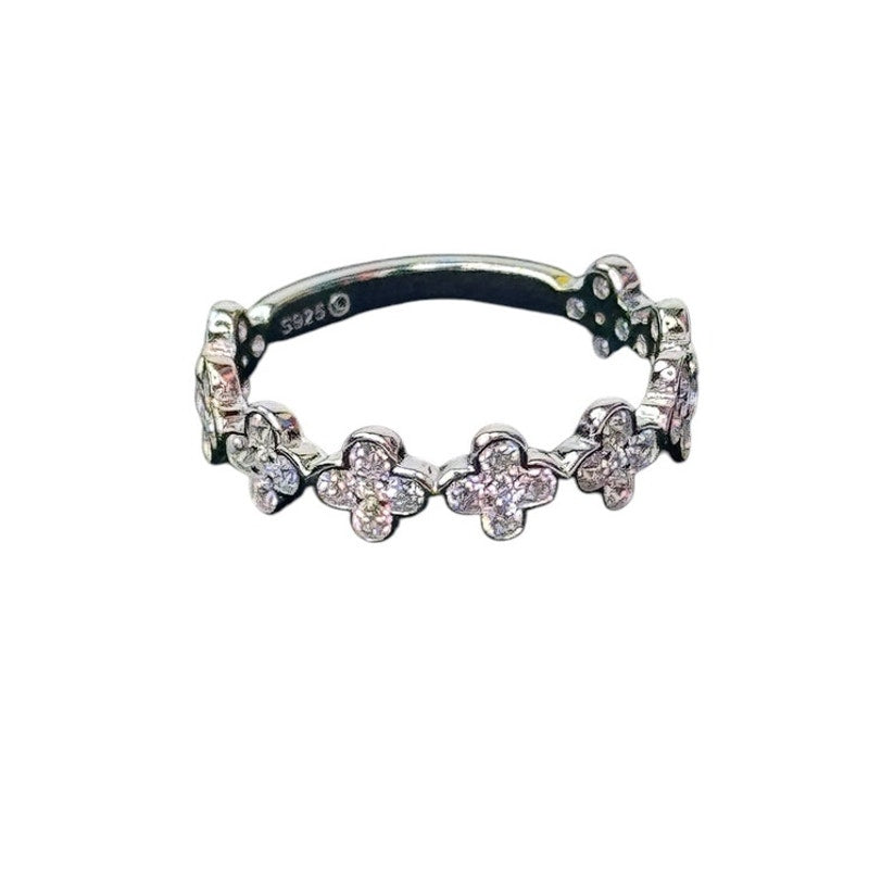 Twinkle Leaf Clover Ring 925 Sterling Silver & Cubic Zirconia Size 6