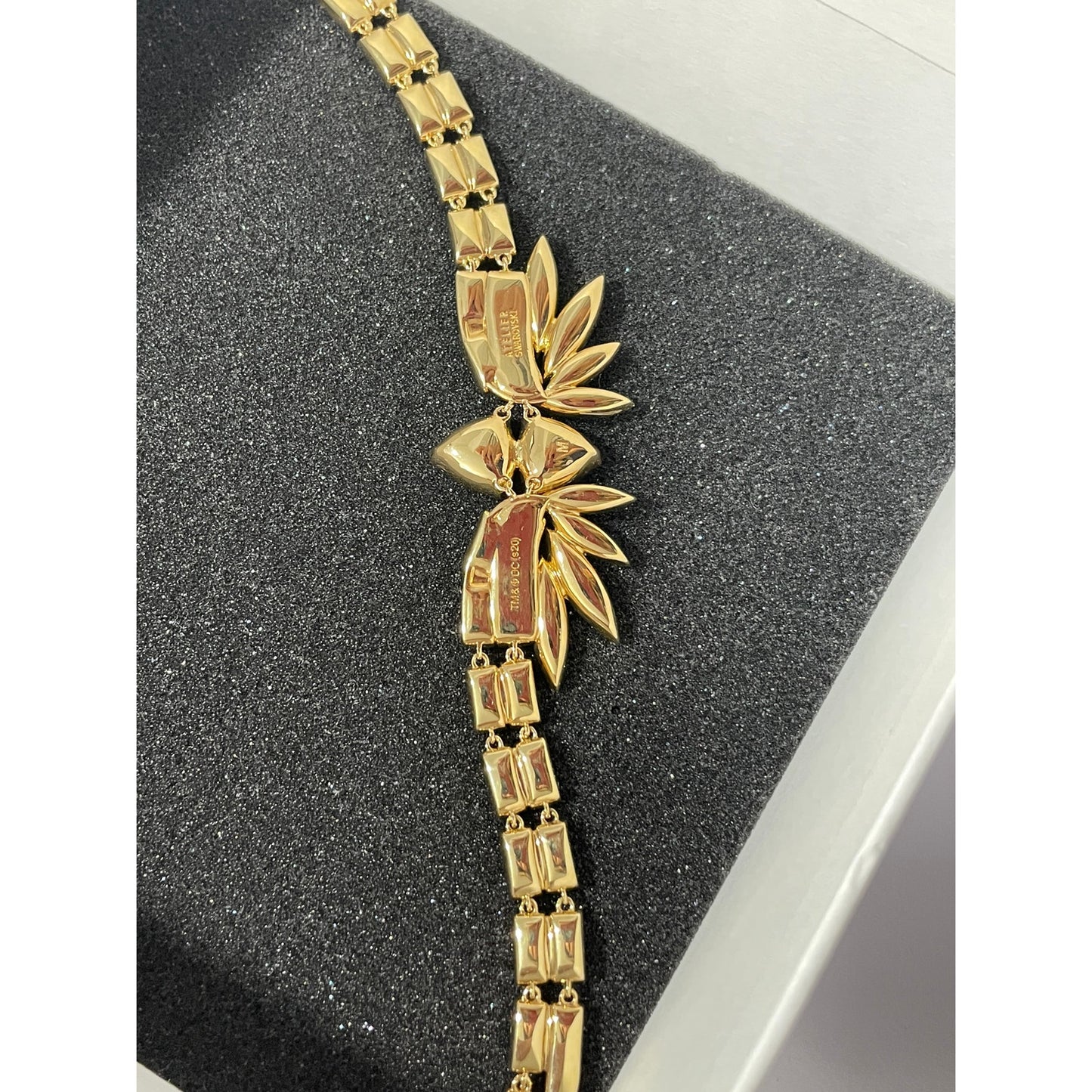 Atelier Swarovski Wonder Woman bangle Gold tone, Gold-tone plated Bracelet