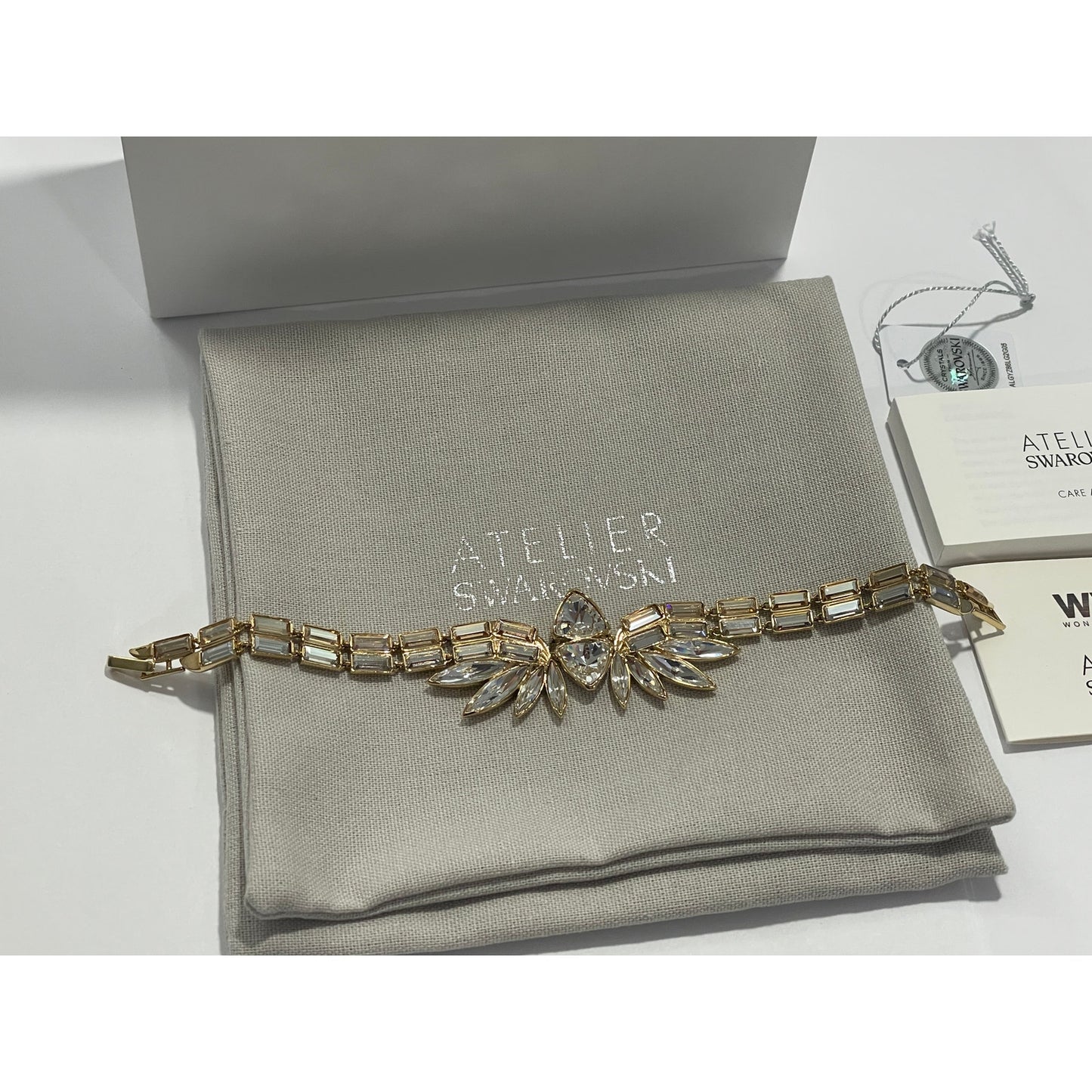 Atelier Swarovski Wonder Woman bangle Gold tone, Gold-tone plated Bracelet