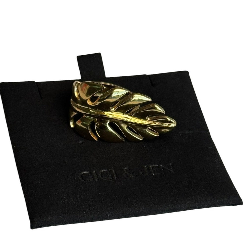 Golden Goddess Palm Ring Size 7 adjustable