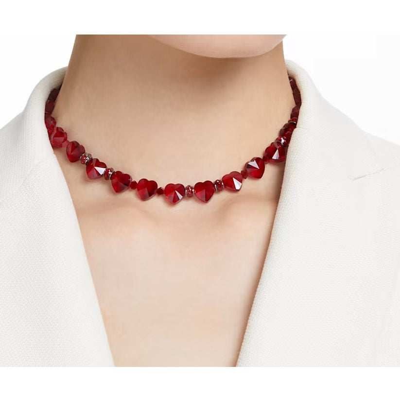 Swarovski Somnia necklace Mixed cuts, Heart, Red, Ruthenium plated