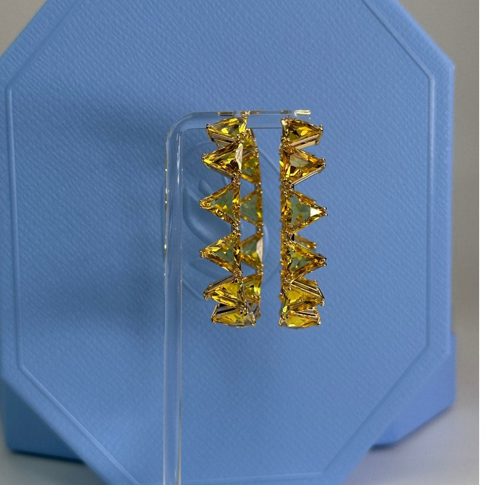 Swarovski Millenia hoop earrings Yellow, Gold-tone plated