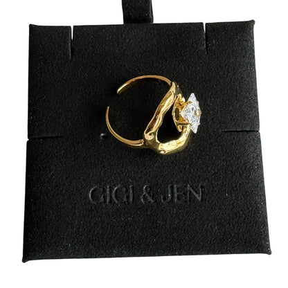 Luxe Orbit Ring adjustable