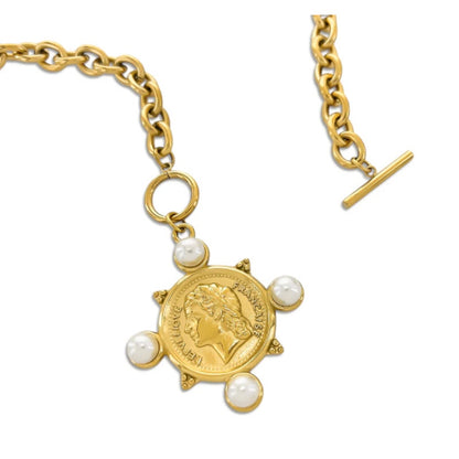 Belle Amour Necklace