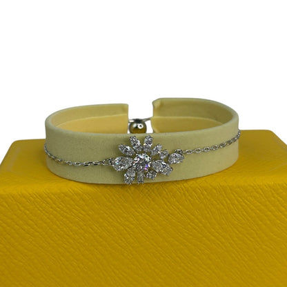 Swarovski Gema Adjustable bracelet Mixed cuts, Flower, White, Rhodium plated