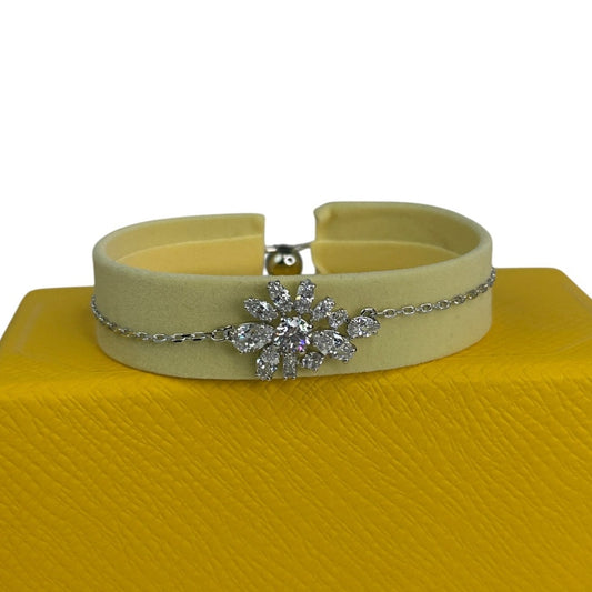 Swarovski Gema Adjustable bracelet Mixed cuts, Flower, White, Rhodium plated