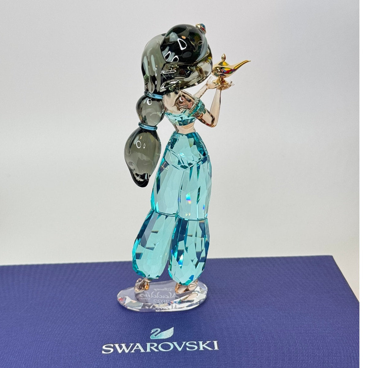 Swarovski Princess Jasmine and Abu Bundle Crystals Figurine Home decor