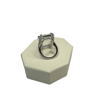 Swarovski Mesmera cocktail ring Oversized crystal 52 EUR / 6 USA