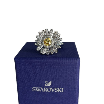 Swarovski Eternal Flower ring Flower, Yellow, Mixed metal finish Eur 58 / USA 8
