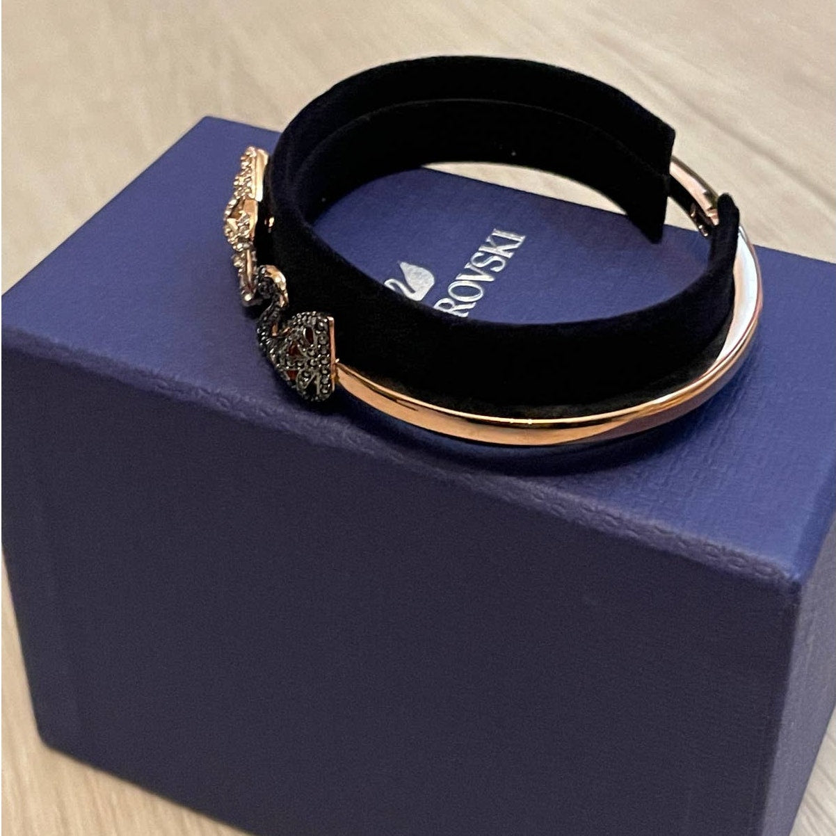 Swarovski Facet Swan Bangle Bracelet Multi Color, Size Large