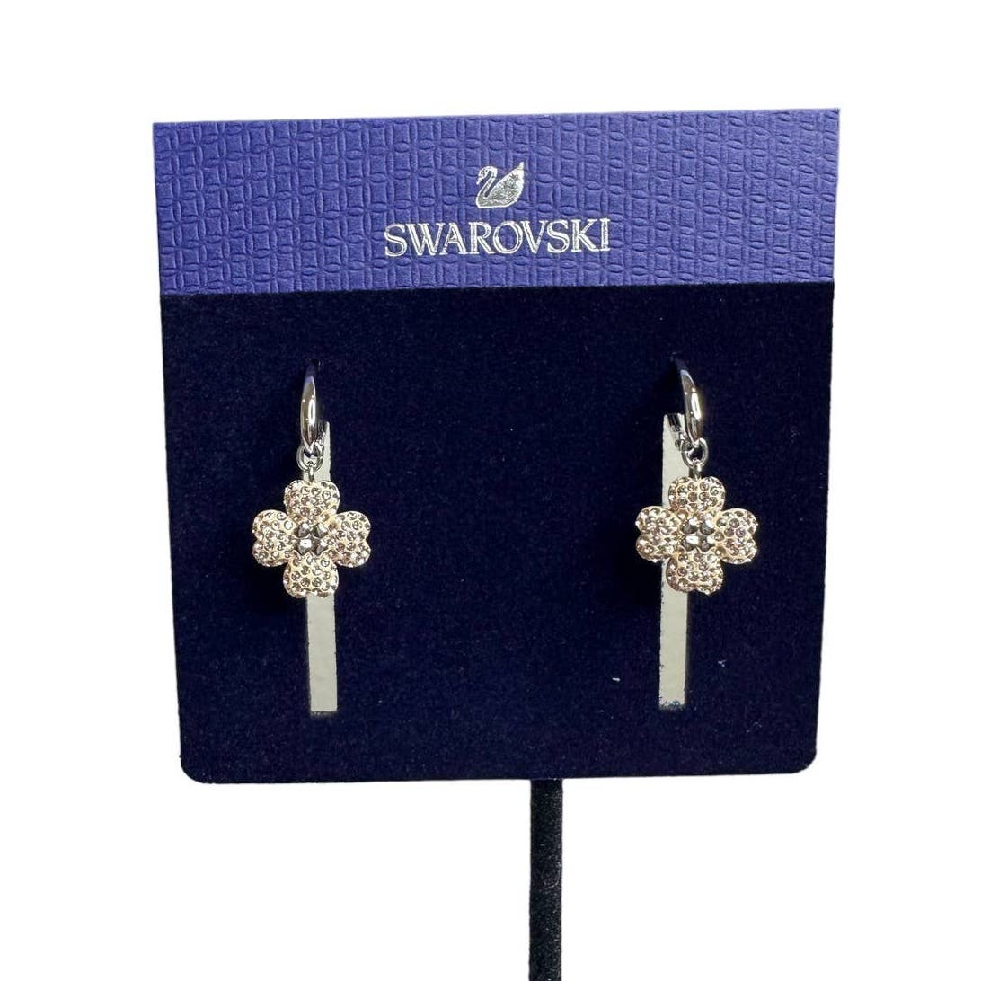 Swarovski Latisha drop earrings Flower, Pink, Rhodium plated